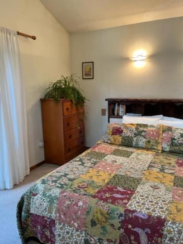 Backyard Garden Oasis Bed & Breakfast Middletown Екстериор снимка